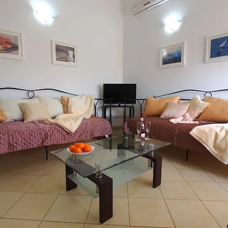Apartment Neven *